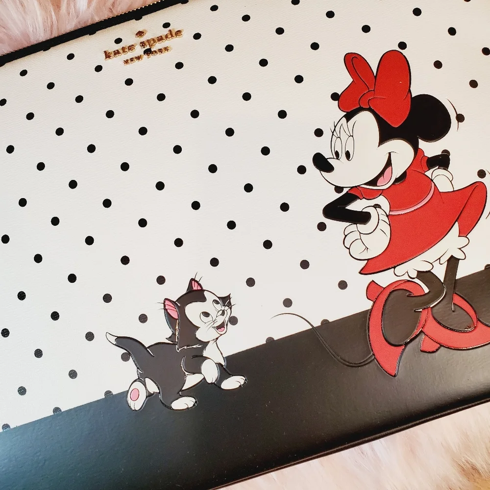 Kate spade Minnie mouse universal laptop sleeve polka dot in black and white nwt
